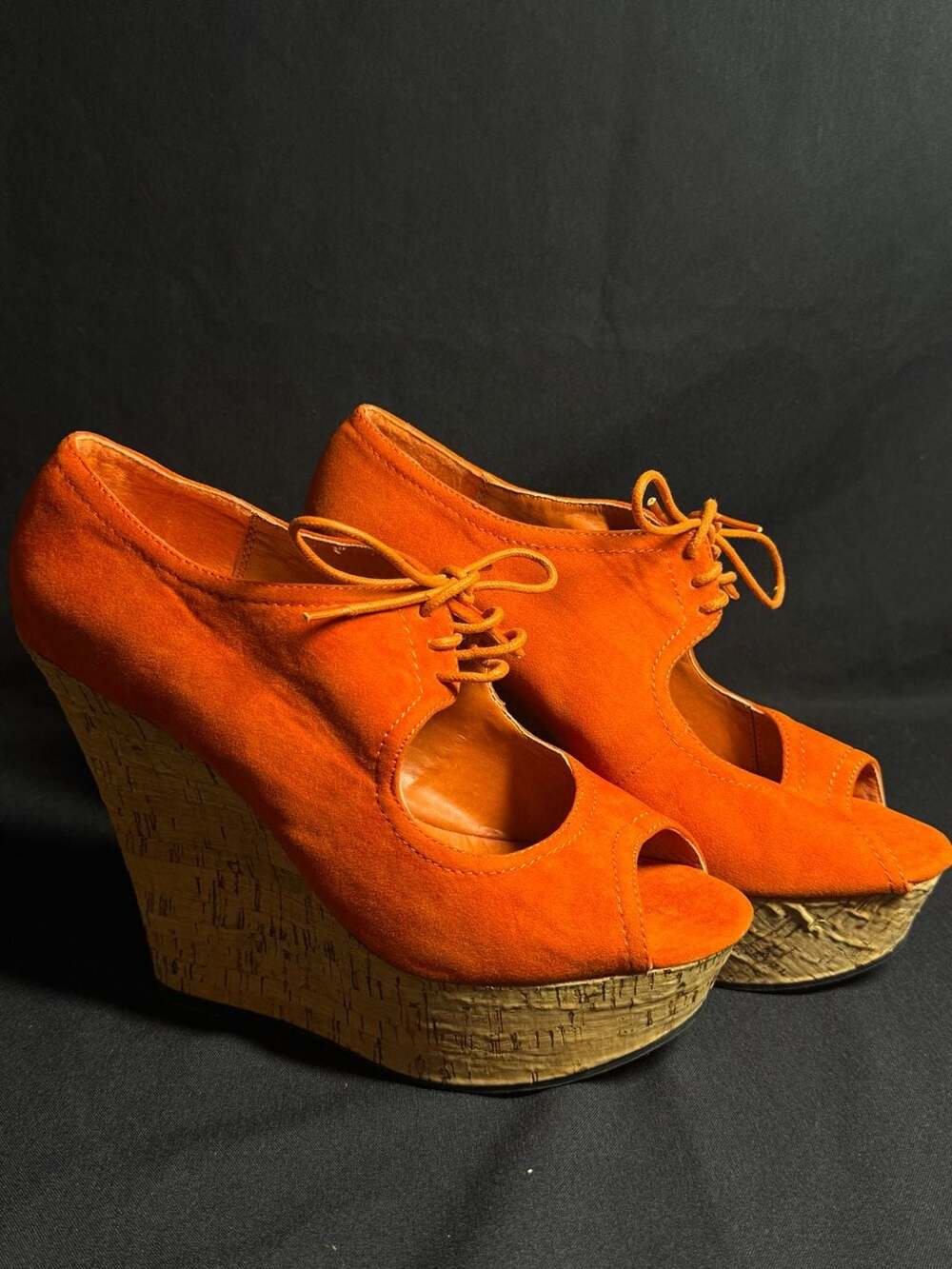 ShoeDazzle Suede Peep Toe Wedge Booties Size 10 Orange